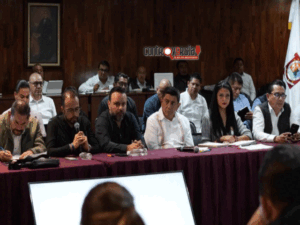 Recibe y escucha Gobierno estatal al magisterio oaxaqueño